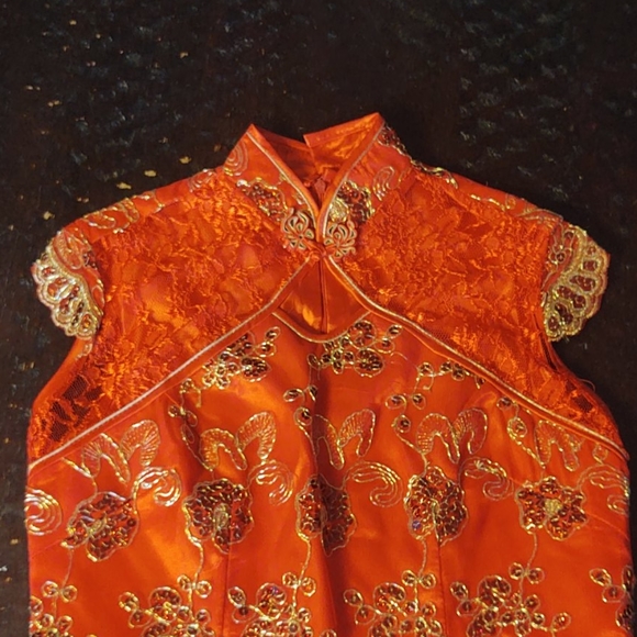 Formal woman's Chinese dress - Picture 5 of 11